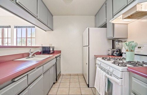 Palms Apartment | The Bagley #201