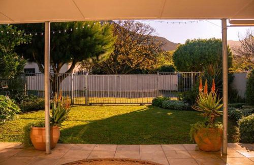 Voelklip House | The Bali Cottage, Voëlklip