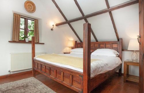 Cullompton House | The Barn