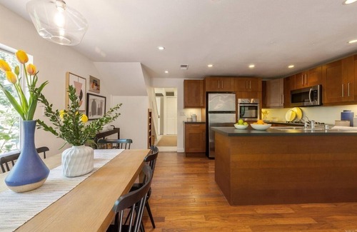 Villa Grande House | The Barn: Secret Garden in the redwoods, hot tub, walk to river