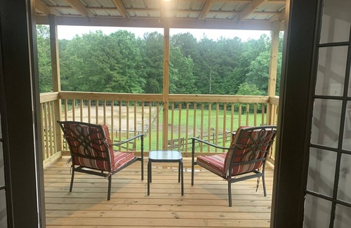 Chelsea Apartment | The Barndominium Loft — Your Cozy Hideaway Near Oak Mountain
