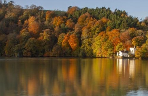 Totnes House | The Bathing House
