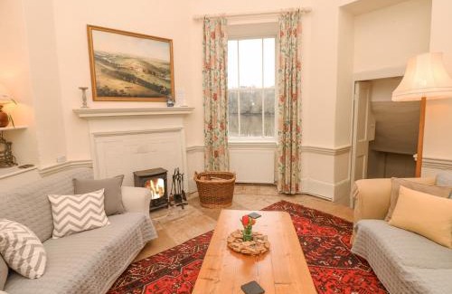 Totnes House | The Bathing House