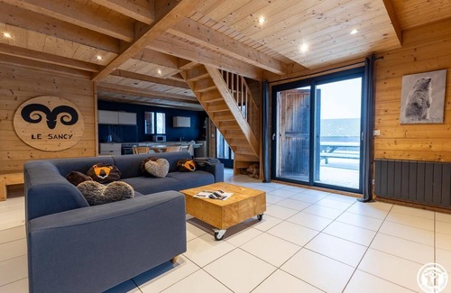 Besse-et-Saint-Anastaise House | The beautiful story - BESSE ET SAINT ANASTAISE
