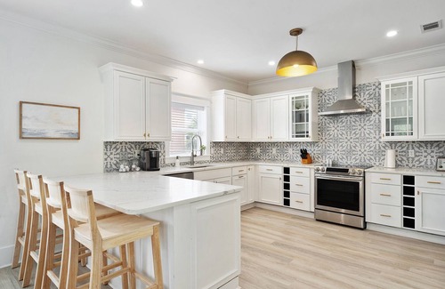 Gulf Place House | The Beach Cabin-refreshing home backing to natural space & 0.7 miles to beach!