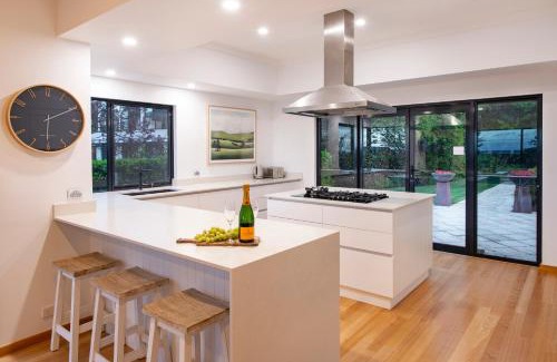 Marybrook House | The Beach Club
