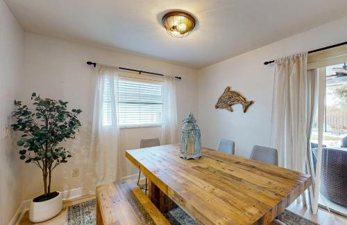 Naples Park House | The Beach Hive Cottage