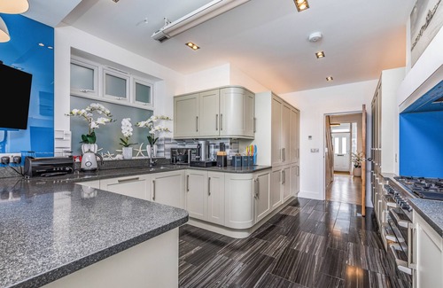 Southbourne House | The Beach House Bournemouth