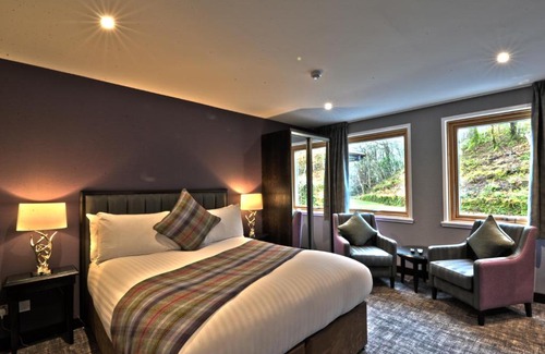 Inverbeg Hotel | The Beach House Loch Lomond