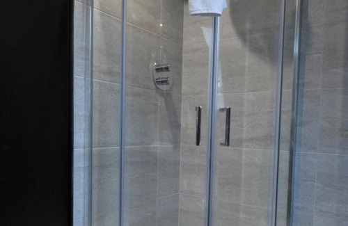 Inverbeg Hotel | The Beach House Loch Lomond