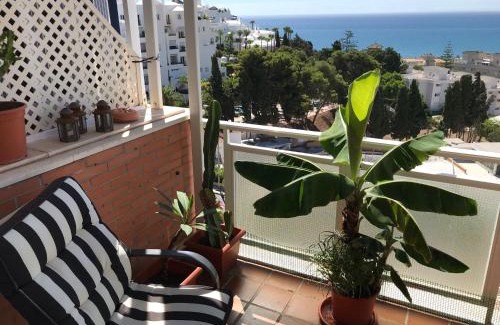 Carihuela Apartment | The Beach Oasis Torremolinos