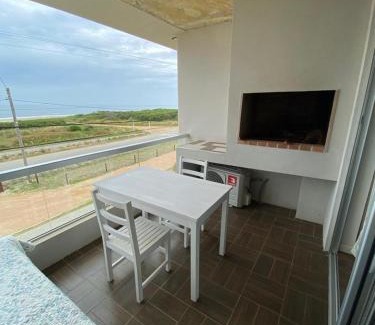 La Paloma Apartment | The Beach