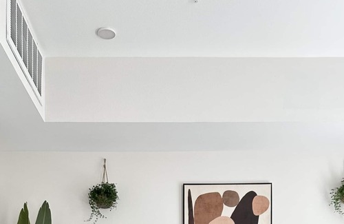 Glendale Apartment | The Beauty Of Hollywood