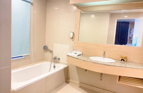 Songkhla Hotel | The Bed Vacation Rajamangala Hotel