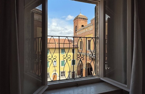 Lari Apartment | The Bell Tower of Lari