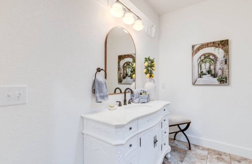 Manteo Hotel | The Bella Vista Room