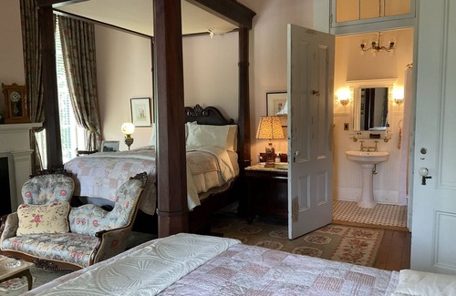 Wayside Bed & Breakfast | The Belmont 1857