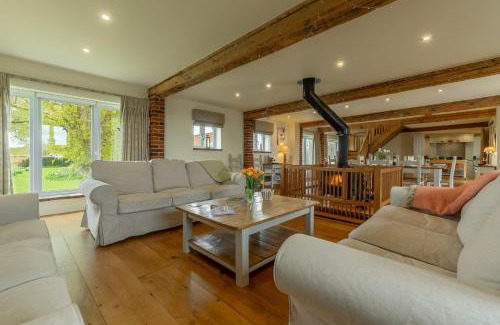 Snettisham House | The Big Barn