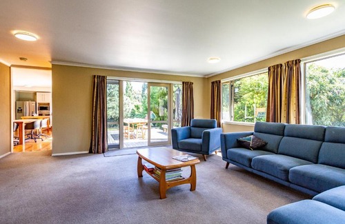 Raetihi House | The Big Chill - Raetihi Holiday Home