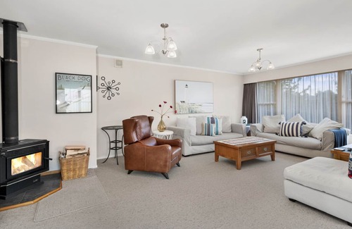 Richmond Heights Cottage | The Birches - Rainbow Point Holiday Home