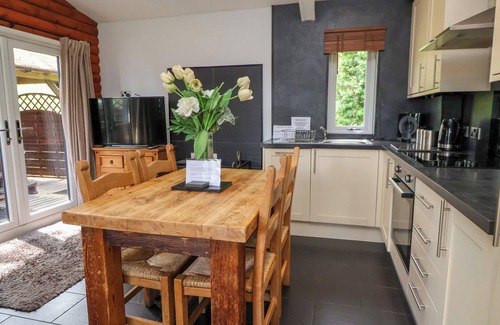 Saint Asaph Cottage | The Blacktail