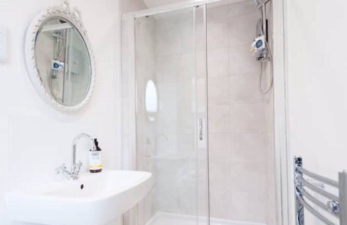 West Mersea Apartment | The Blackwater Suite