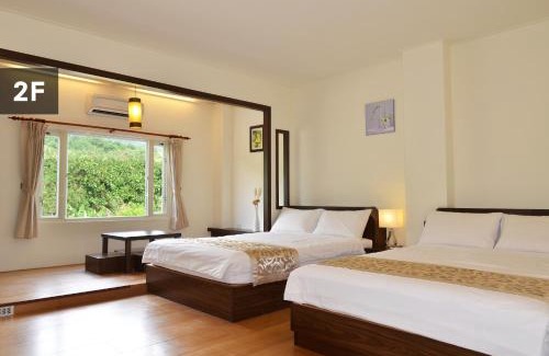 Fengbin Bed & Breakfast | The Blue Lagoon B&B