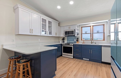 Kitty Hawk House | The Blue Pelican: Semi-Oceanfront | Shared Pool