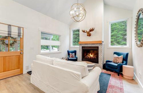McCall House | The Blue Roost
