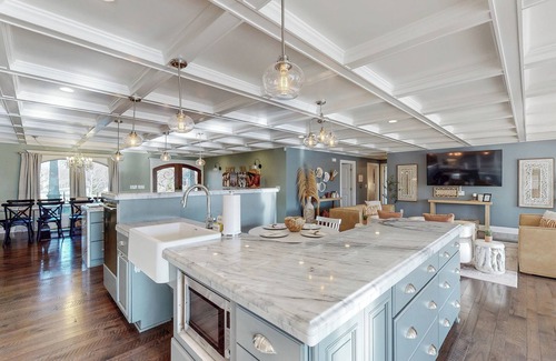 Nazareth House | The Bluegrass Grand Estate: Bourbon Trail Luxury