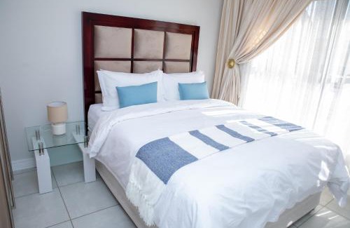 Tshwane Apartment | The Blyde Crystal Lagoon 1402