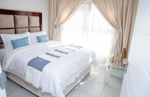 Tshwane Apartment | The Blyde Crystal Lagoon 1402