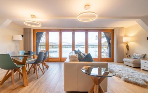 Ambleside House | The Boat House