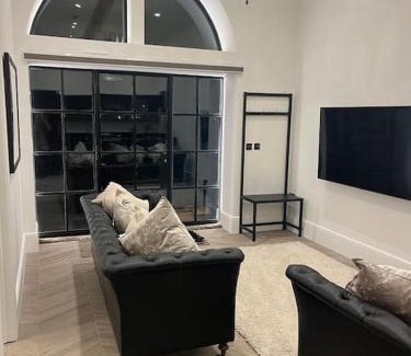 Ripon House | The Boathouse 2 Bedroom Apartment in Ripon