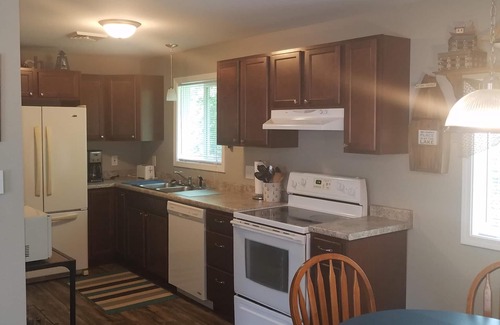 North Lakeport Cottage | The Boathouse Cottage