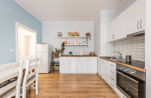 Shkoder Apartment | The Bohemian Pad by PikHost