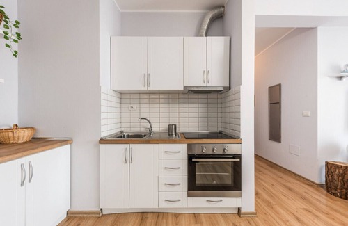 Shkoder Apartment | The Bohemian Pad by PikHost