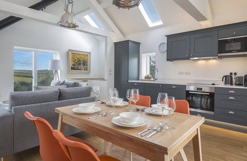 Chillington Cottage | THE BOTHY, family friendly, luxury holiday cottage in Slapton