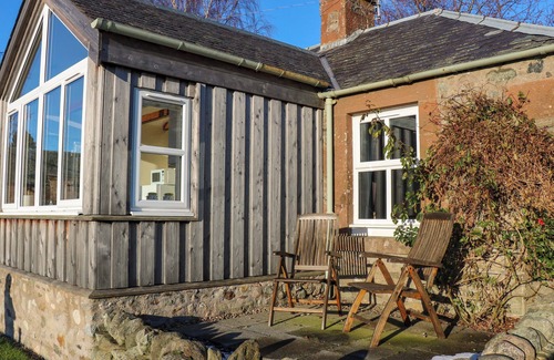 Kirriemuir Cottage | The Bothy