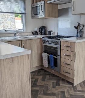 Ardentinny Ski Chalet | The Brockenhurst 25