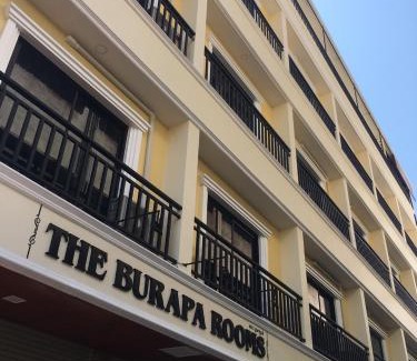 Wang Burapha Phirom Hotel | The Burapa Rooms