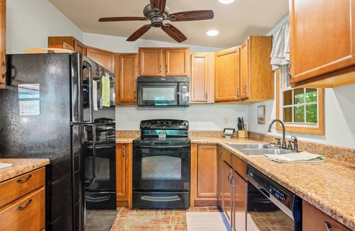 Gnaw Bone Cabin | The Butterstone Cottage - Hot Tub, Bumper Pool, Fire Pit