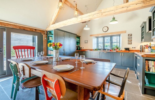 Rodborough House | The Byre - Rodborough Common