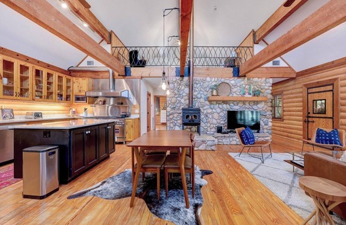 Georgetown Cabin | The Cabin at Idyllwood Farm