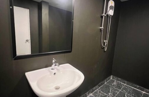 Chong Nonsi Apartment | The Cage Yan Nawa