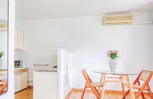 Rueil-Malmaison Apartment | The Calm - At the gateway to Paris