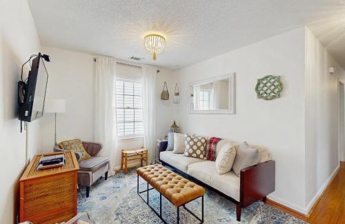 Beach Institute Apartment | The Canopy Loft