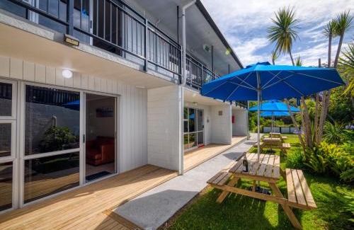 Russell Hotel | The Captains Motel