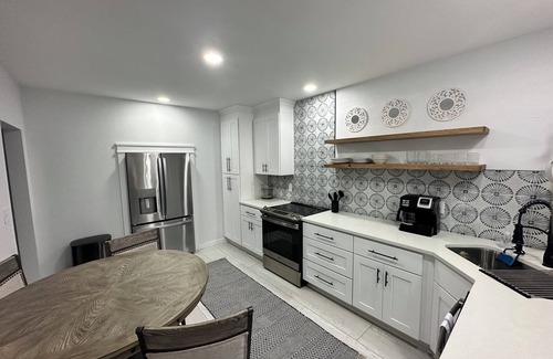 Dam Neck House | The Carolina Dream, Dogs Welcome! Fully remodeled in 2023