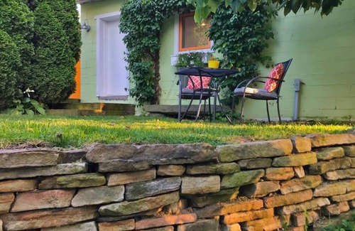 Harpers Ferry Cottage | The Carriage House at Carrot Top Cottage
